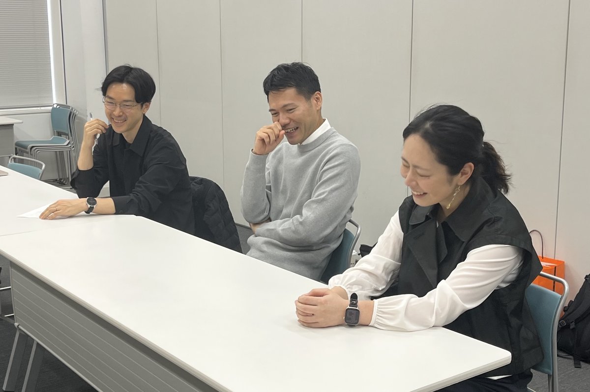 左から YTAL 岡崎・北郷、プロジェクトパートナー飯沼様
